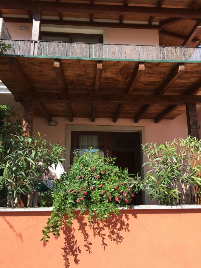 Borgo Saraceno Mirto 5 Appartement San Pasquale Buitenkant foto